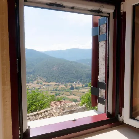 Manto's House Lefkada 度假居