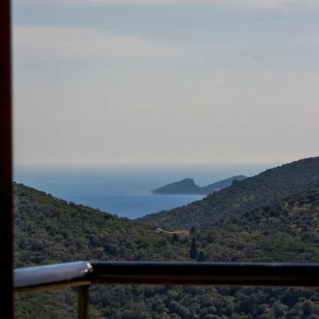 Manto's House Lefkada * Evgiros