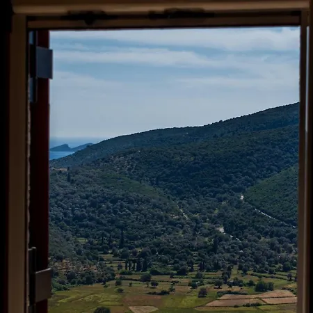 Manto's House Lefkada * Evgiros