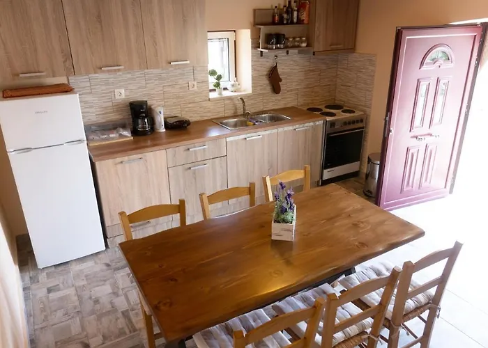 Manto's House Lefkada بيت للعطل