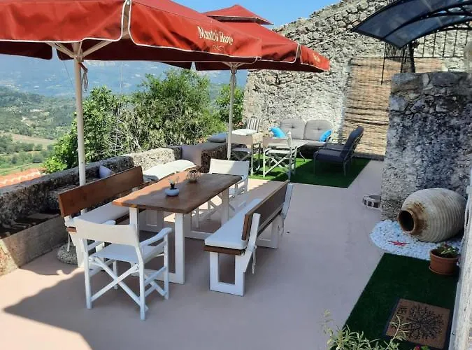 Manto's House Lefkada * Evgiros